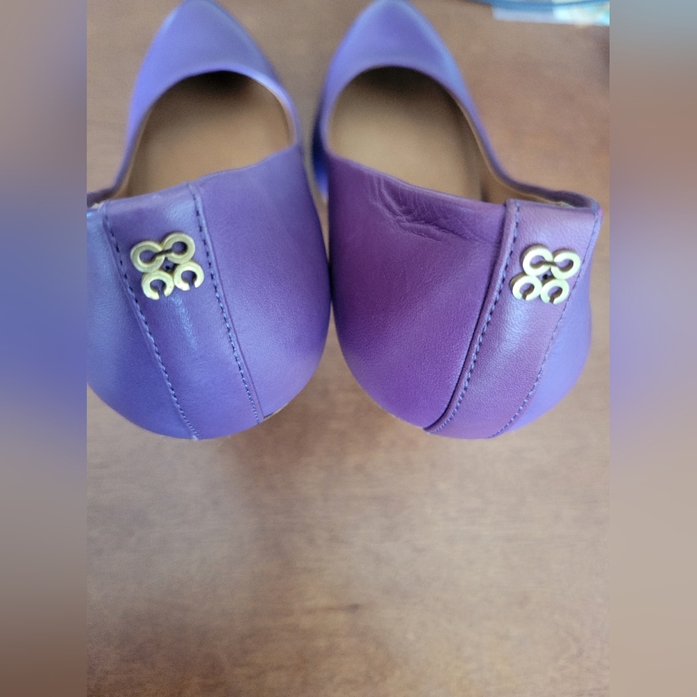 Coach Women's Purple/Violet Leather High Heel Pumps-New And Never Worn - Picture 4 of 8
